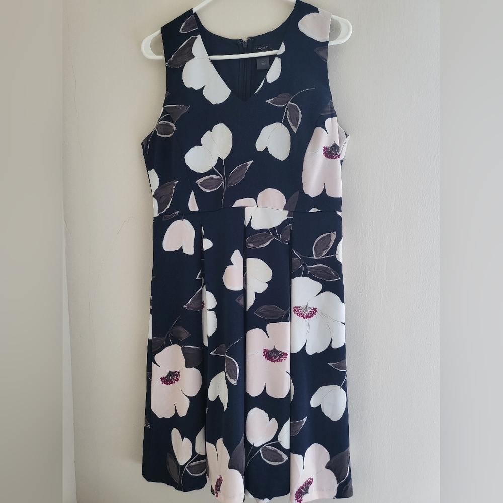 Ann Taylor floral midi dress size 8